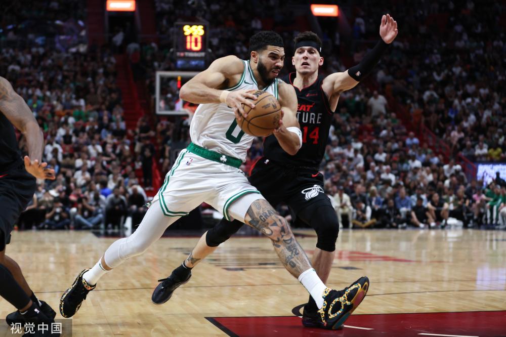 在蓝黑军团 在蓝黑军团