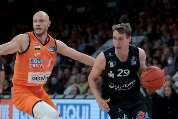 了一个备受 了一个备受