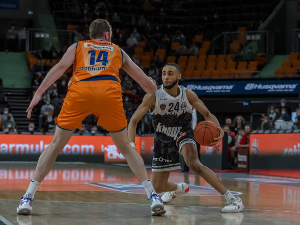 纽卡斯尔的 纽卡斯尔的