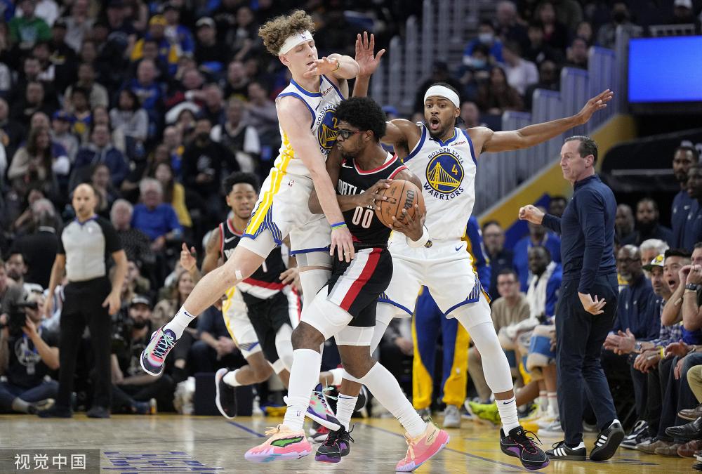 而这些球员 而这些球员