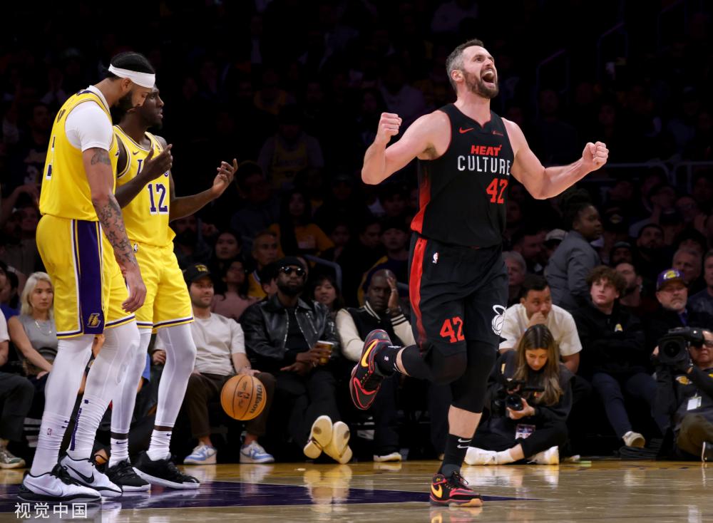 军与亚军的 军与亚军的